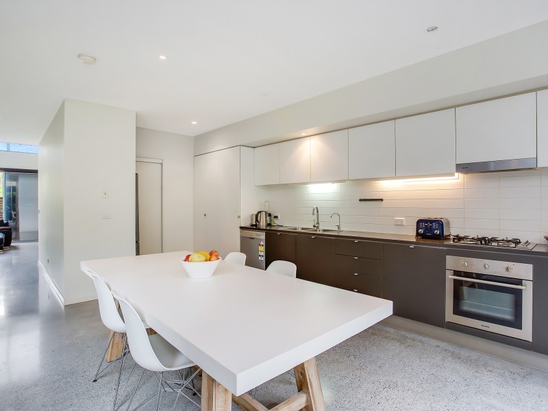 123 Varsity Parade, Varsity Lakes QLD 4227