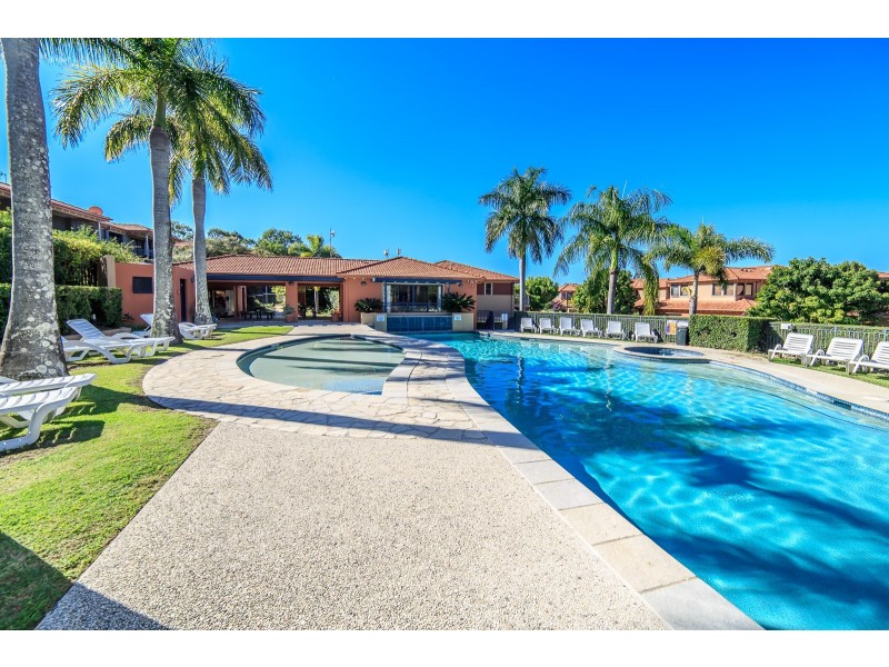 43/4 University Drive, Robina QLD 4226