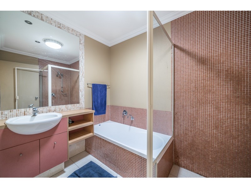 43/4 University Drive, Robina QLD 4226