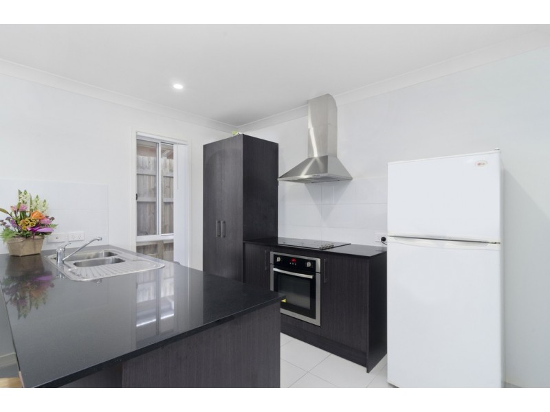 14 Mieka Cres, Pimpama QLD 4209
