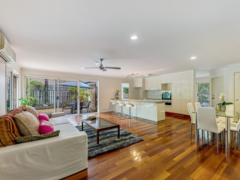 105 Camberwell Circuit, Robina QLD 4226