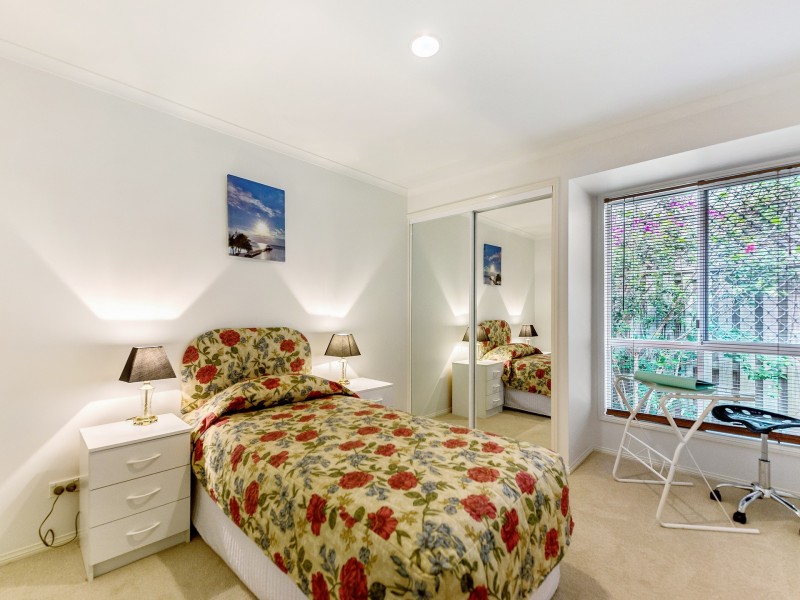 105 Camberwell Circuit, Robina QLD 4226