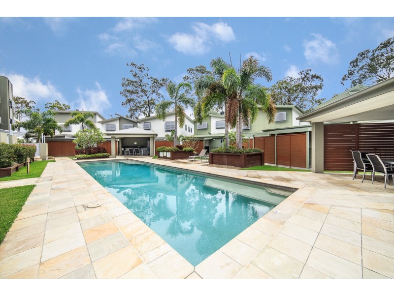 24/28 Castello Circuit, Varsity Lakes QLD 4227