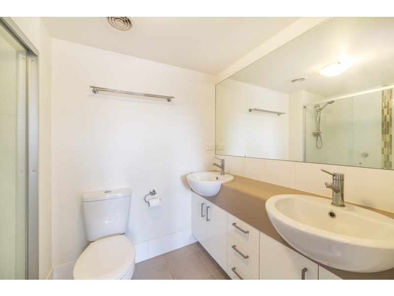 24/28 Castello Circuit, Varsity Lakes QLD 4227