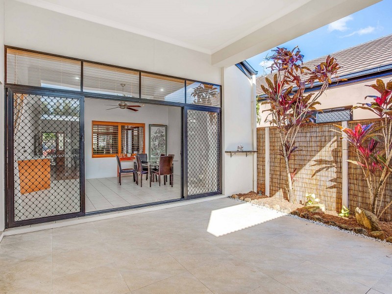 37 North Shore Avenue, Varsity Lakes QLD 4227