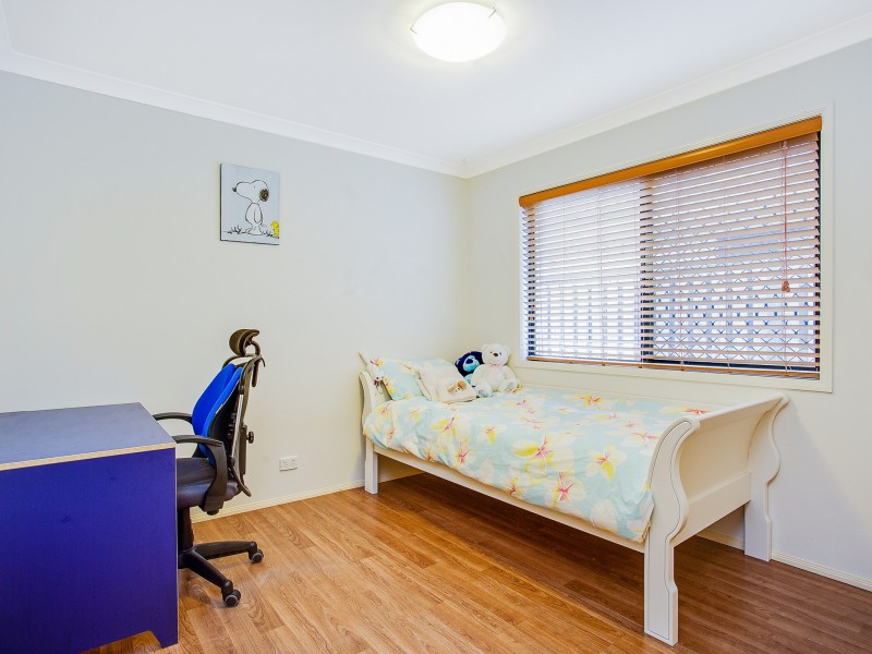 37 North Shore Avenue, Varsity Lakes QLD 4227