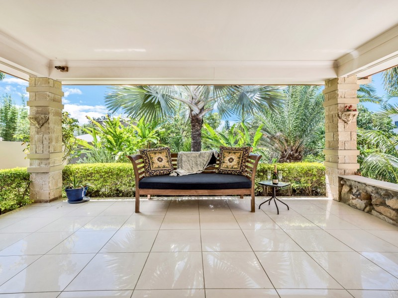 1 Corvus Way, Robina QLD 4226