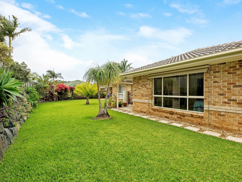 54 Ellis Drive, Mudgeeraba QLD 4213