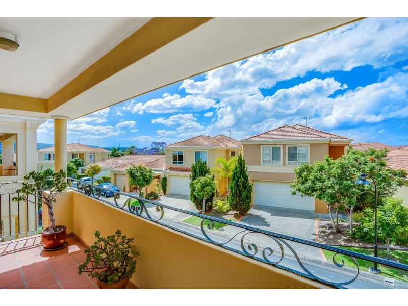 27/3 Robina Town Centre, Robina QLD 4226