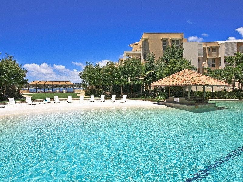 60/251 Varsity Parade, Varsity Lakes QLD 4227