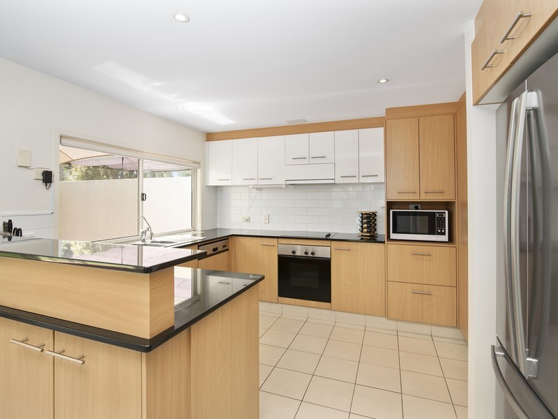 168 Easthill Drive, Robina QLD 4226
