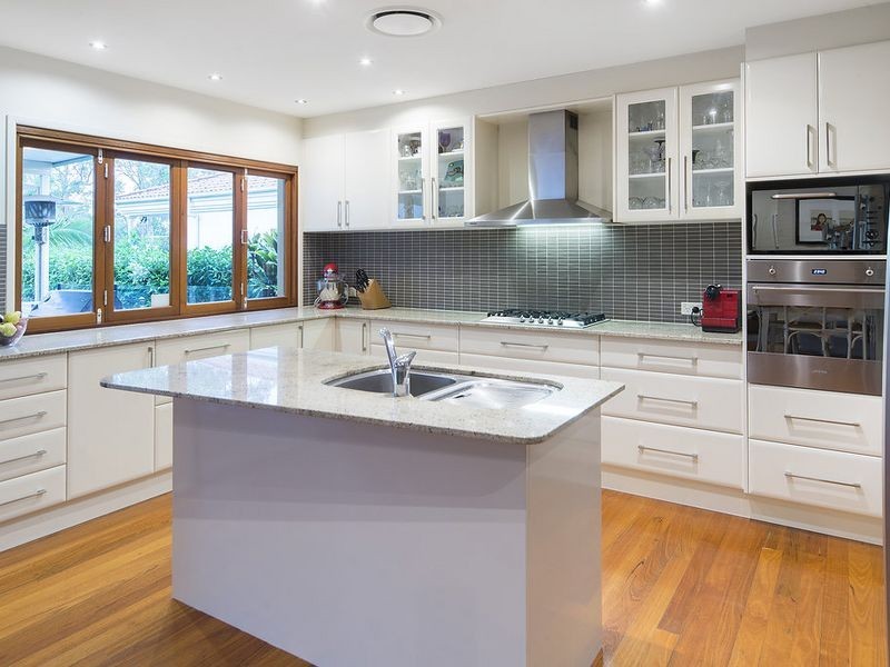 332 Ron Penhaligon Way, Robina QLD 4226