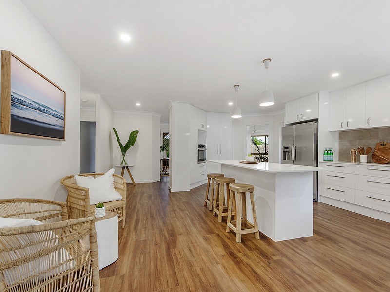 24A James Cagney Close, Parkwood QLD 4214