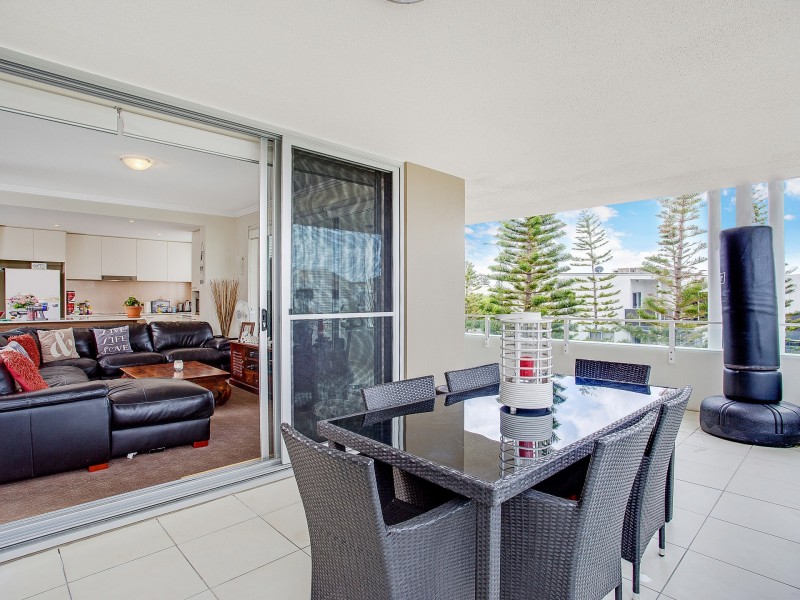 26/1 Lakefront Crescent, Varsity Lakes QLD 4227