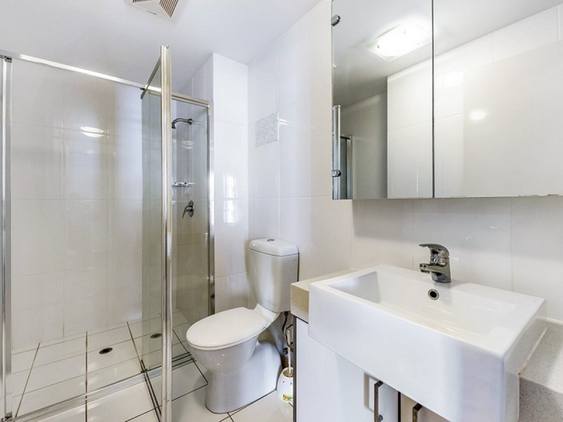 2205/3-7 Main Street, Varsity Lakes QLD 4227