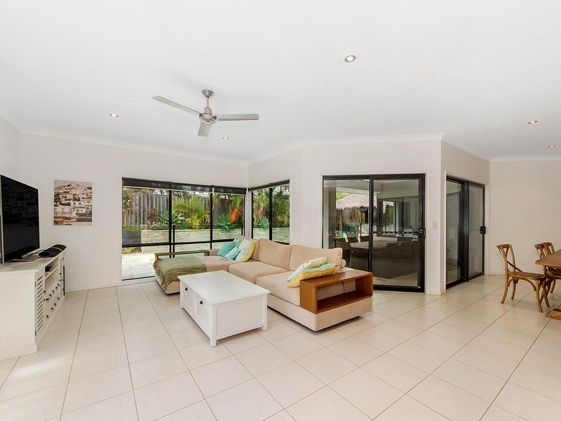 47 Observatory Drive, Reedy Creek QLD 4227
