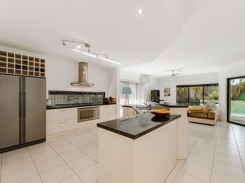 47 Observatory Drive, Reedy Creek QLD 4227
