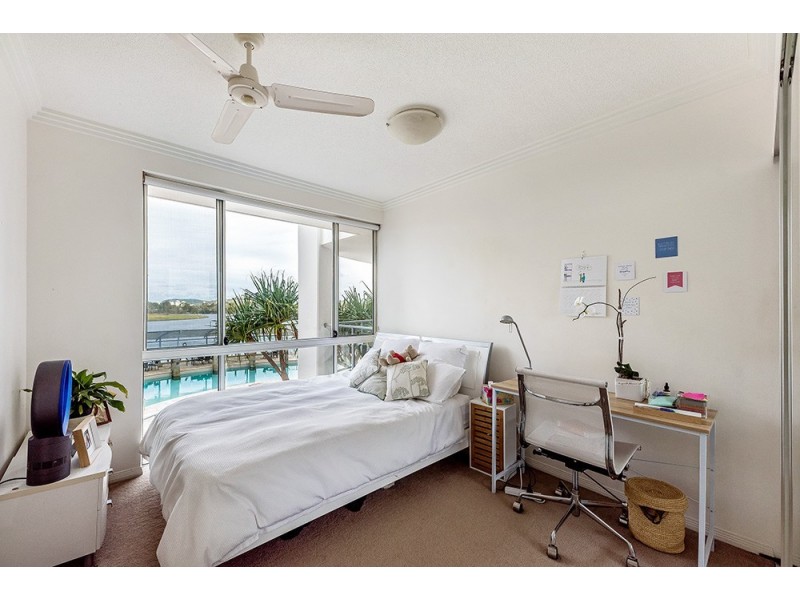 17/255 Varsity Parade, Varsity Lakes QLD 4227