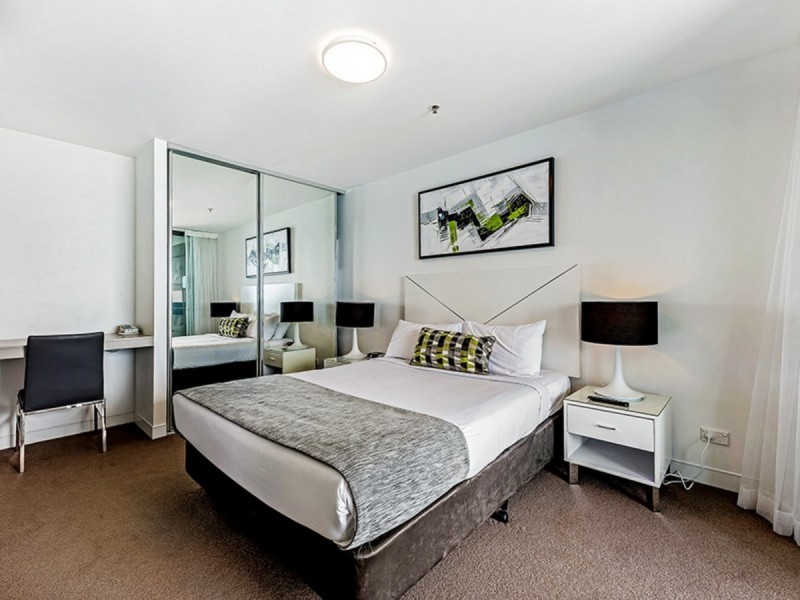 3202/3440 Surfers Paradise Boulevard, Surfers Paradise QLD 4217