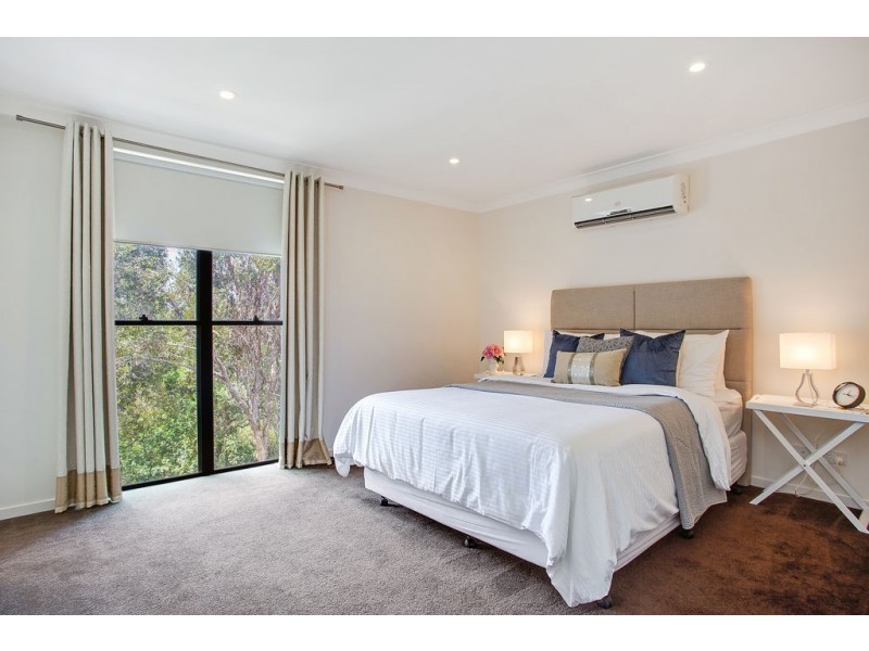 150 North Hill Drive, Robina QLD 4226