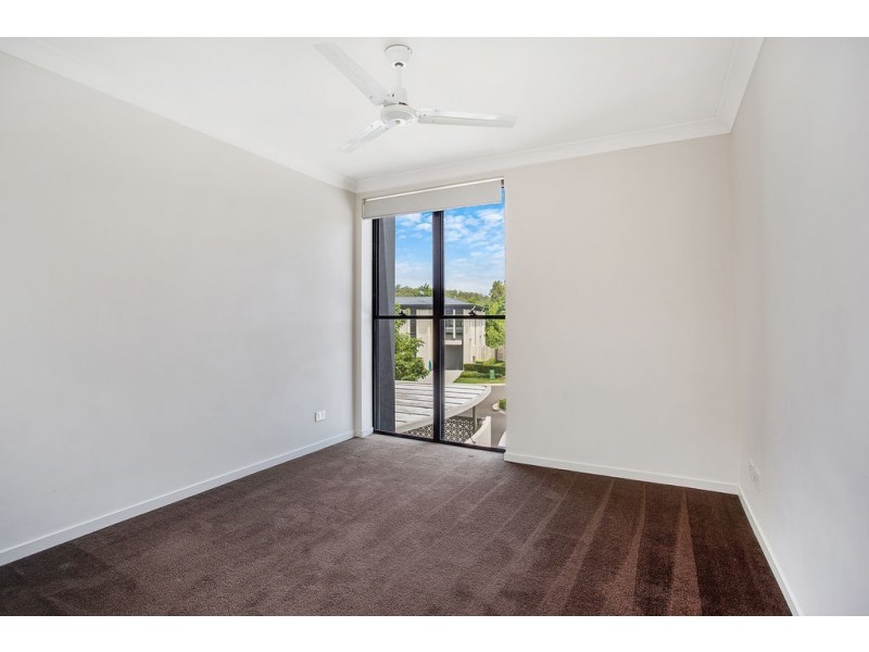 150 North Hill Drive, Robina QLD 4226