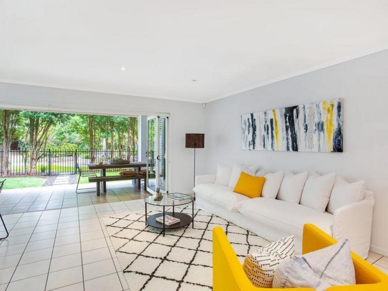 35 Riverwalk Avenue, Robina QLD 4226