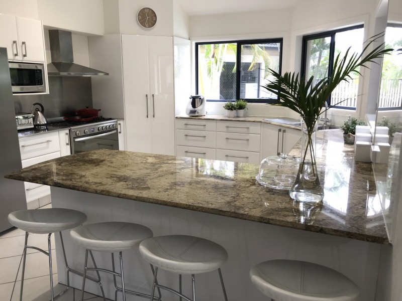 9 Ryder Court, Robina QLD 4226