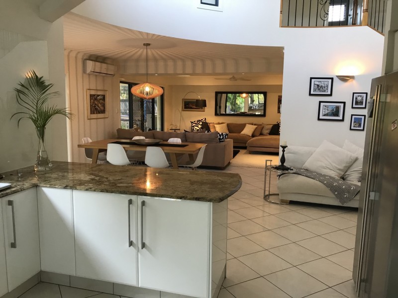 9 Ryder Court, Robina QLD 4226