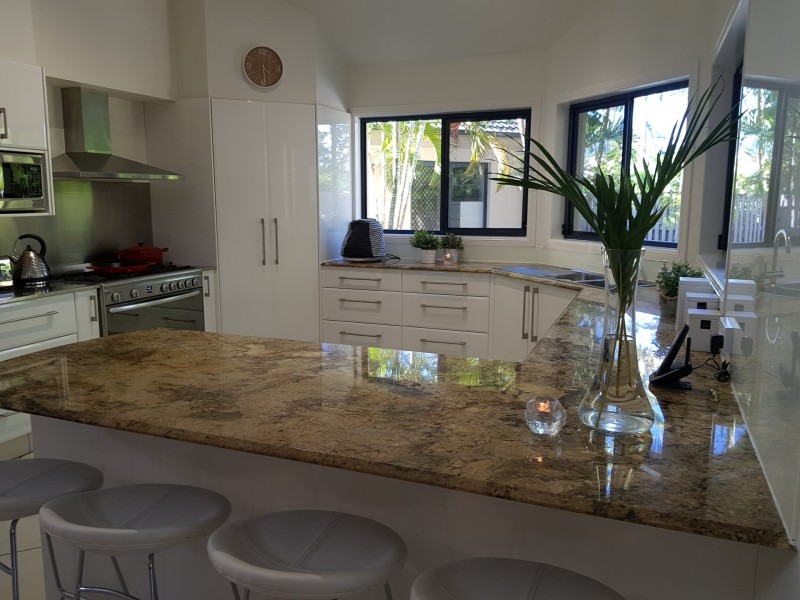 9 Ryder Court, Robina QLD 4226