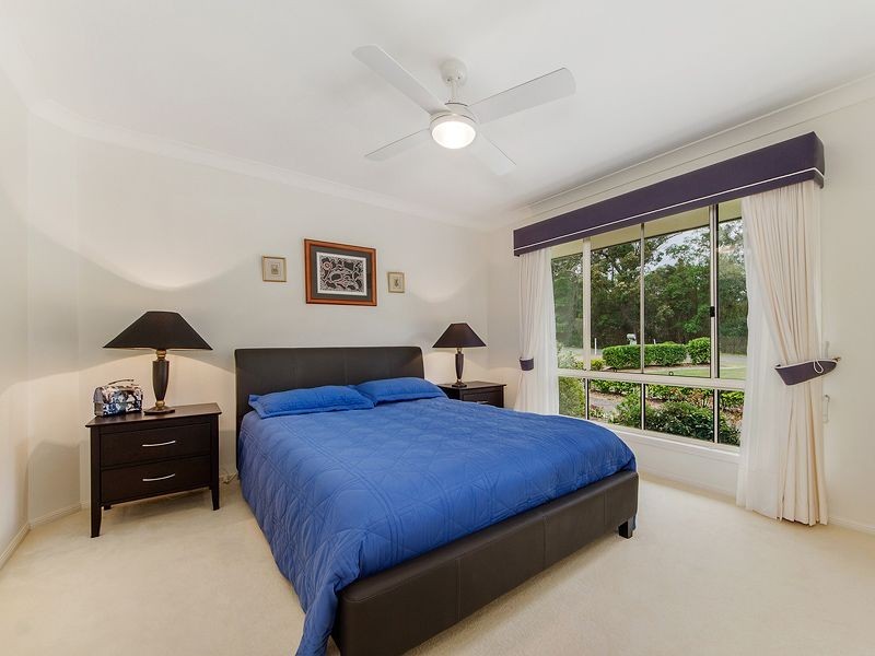 294 Chesterfield Drive, Bonogin QLD 4213