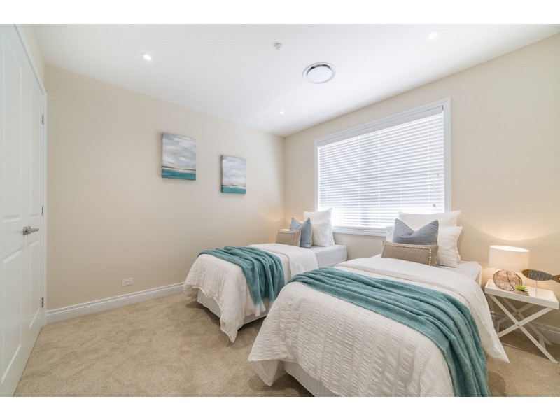 20 Seafarer Court, Paradise Waters QLD 4217