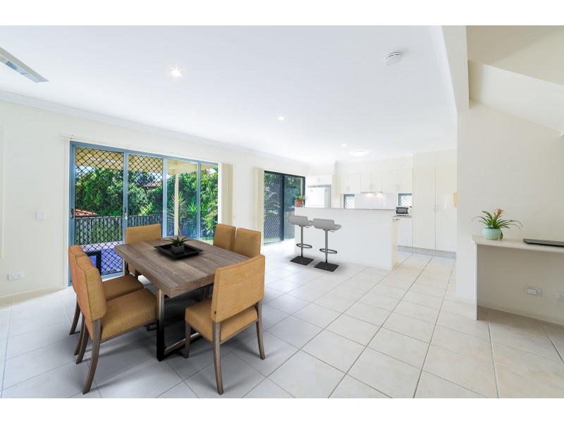 2/15 The Links, Robina QLD 4226