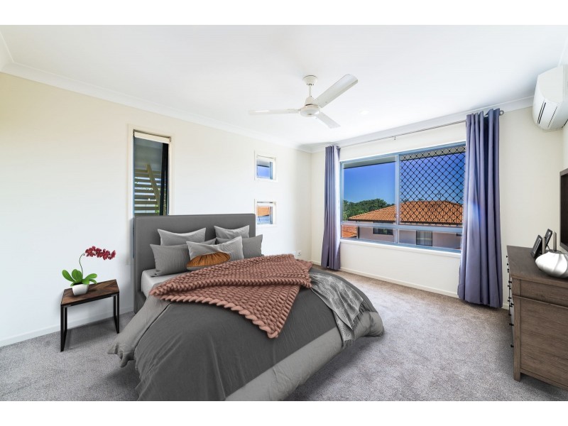 2/15 The Links, Robina QLD 4226