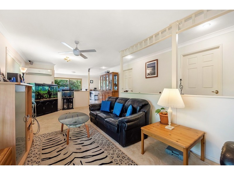 2 Flagstaff Place, Robina QLD 4226