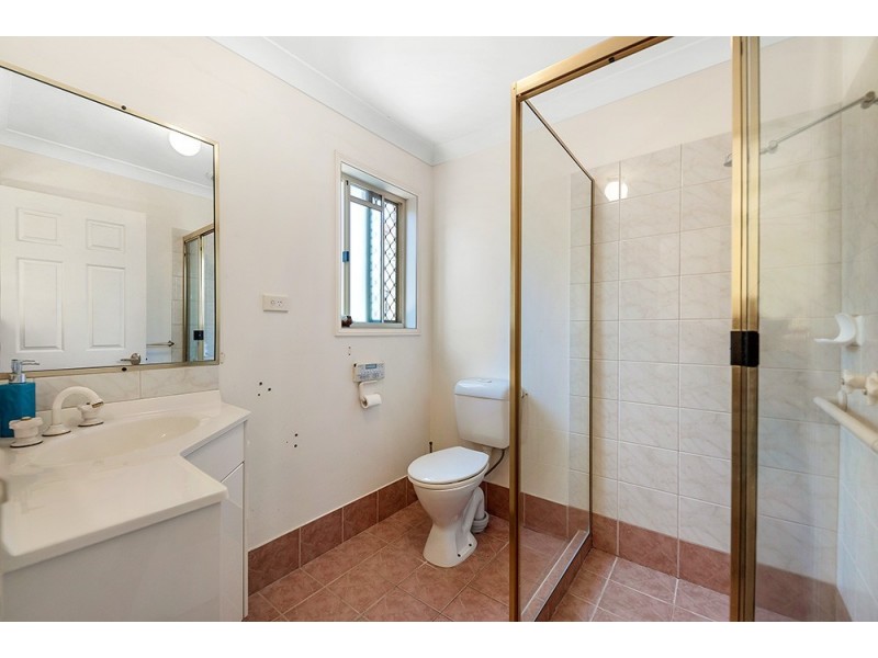 2 Flagstaff Place, Robina QLD 4226