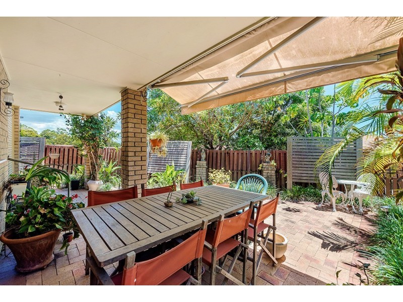 2 Flagstaff Place, Robina QLD 4226