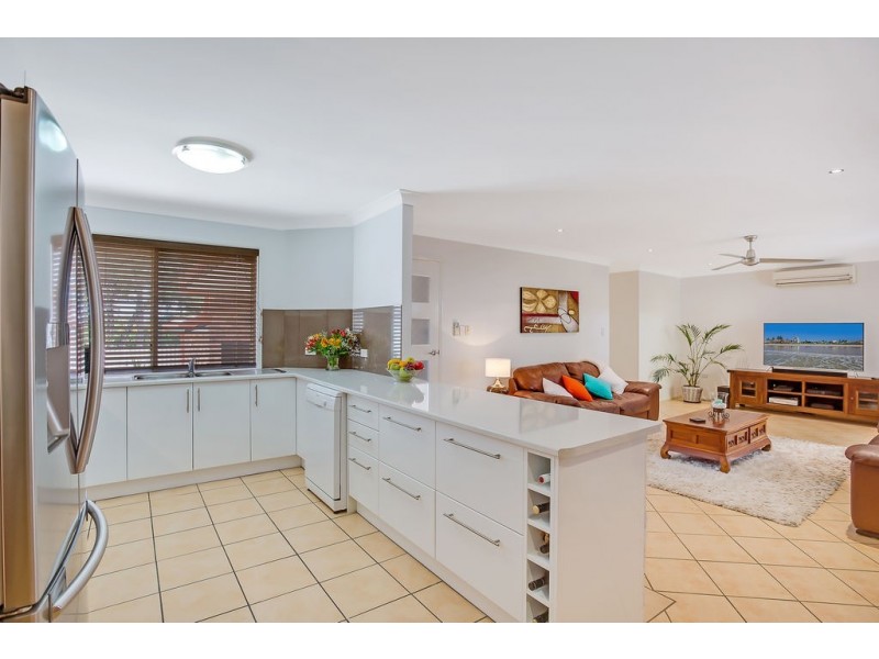 1/38 Cheltenham Drive, Robina QLD 4226