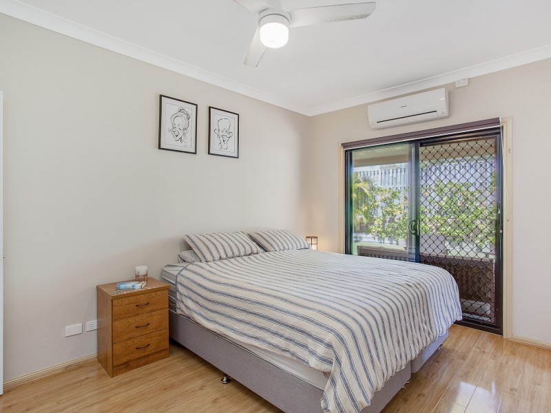 2 Windemere Crescent, Varsity Lakes QLD 4227