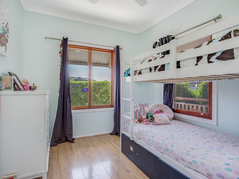 2 Windemere Crescent, Varsity Lakes QLD 4227