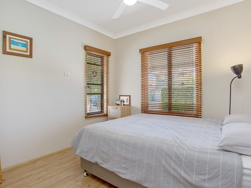 2 Windemere Crescent, Varsity Lakes QLD 4227