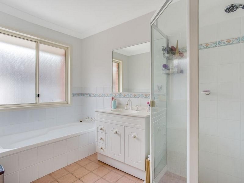 31 Leopard Avenue, Elanora QLD 4221