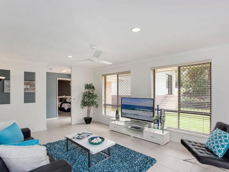 10 Harbord Court, Robina QLD 4226