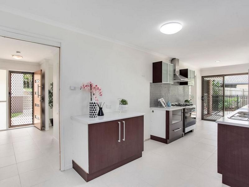 10 Harbord Court, Robina QLD 4226