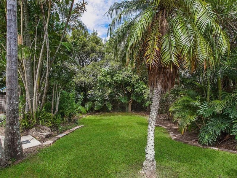 10 Harbord Court, Robina QLD 4226