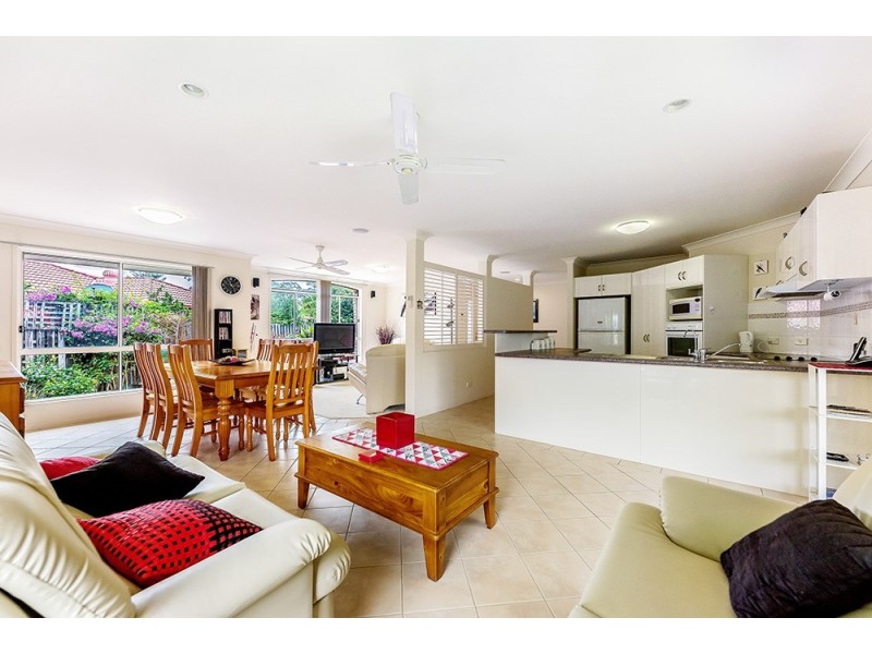 54 Ellis Drive, Mudgeeraba QLD 4213