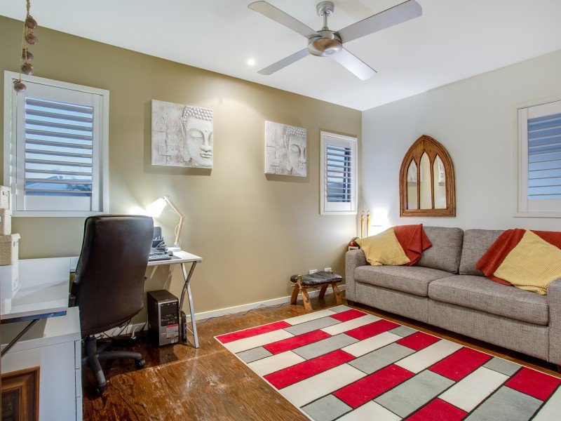 125 Varsity Parade, Varsity Lakes QLD 4227