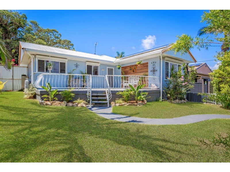 118 West Burleigh Road, Burleigh Heads QLD 4220