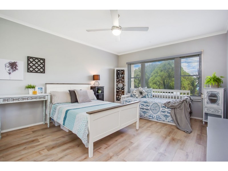 118 West Burleigh Road, Burleigh Heads QLD 4220