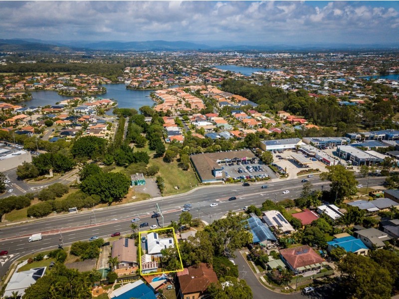 118 West Burleigh Road, Burleigh Heads QLD 4220