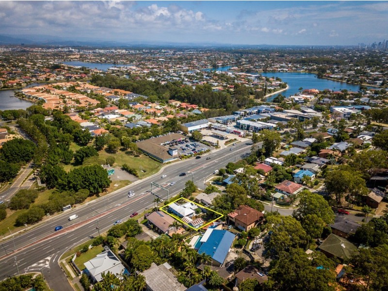 118 West Burleigh Road, Burleigh Heads QLD 4220